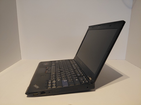 SAR 999,  **SPECIAL OFFER** Lenovo ThinkPad X220 Core I7 photo 3