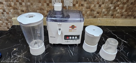 SAR 60,  I Am Selling 4 In 1 Krypton Mixer.