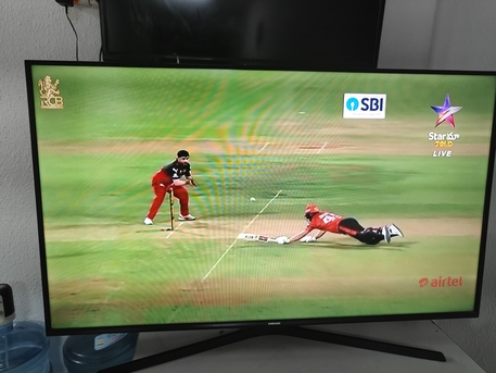 SAR 400,  Samsung 43 Inch FHD LED TV Made In Malaysia photo 1