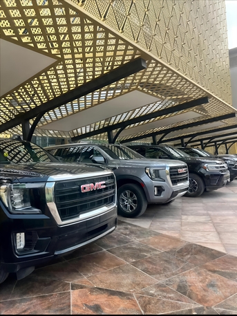 RIYADH LIMO - PREMIER AL-SAFA LIMO SERVICE FOR LUXURY TRAVEL
