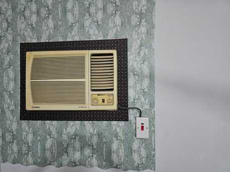 SAR 700650,  York -1.5 Tons & Other 2 Tons ACs Available photo 2