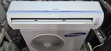 SAR 700,  Available: Split & Window AC For Sale Brand: Gree / LG / Samsung Haam photo 2