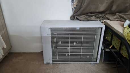 SAR 500,  1.5 TON SPLIT AC FOR SALE photo 2
