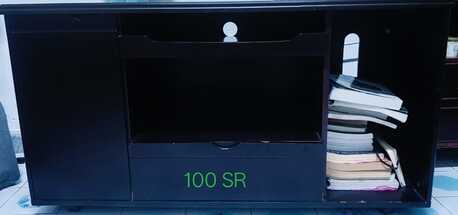 SAR 700,  Window AC 2 Ton- 700 SR, LCD 300, Computer Table, Electric Kettle, Iron Bed,Clothes Stand photo 3