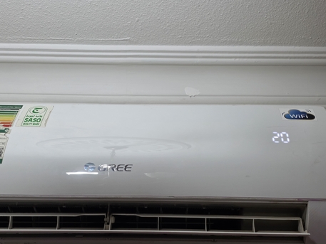 SAR 1000,  GREE  1 Ton  AC 12000 Btu photo 2