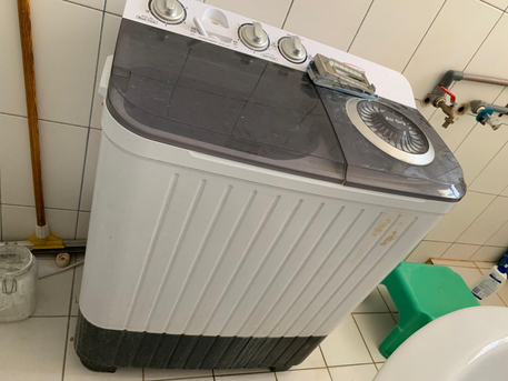 SAR 1000,  Refregerator & Washing Machine photo 2