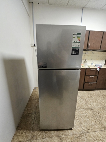 SAR 900,  Haier Refrigerator photo 1