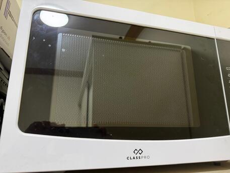 SAR 150,  Class Pro 30L Microwave Oven For Sale photo 1
