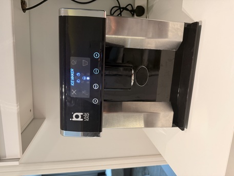 SAR 500,  Ice Maker For Sale – Excellent Condition photo 1
