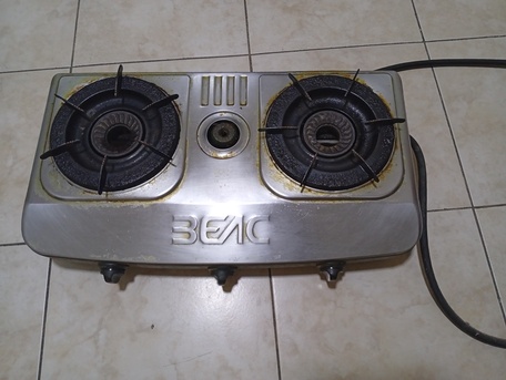 SAR 50,  Automatic Gas Stove -3 Burner photo 1