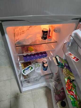 SAR 500,  Fridge For Sale photo 3