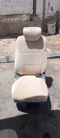 H-1 Seat Available, Model 2013 Good Conditions photo 2