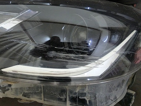 SAR 1450,  Corola Cross 2022 Left Head Light Minor Scratch