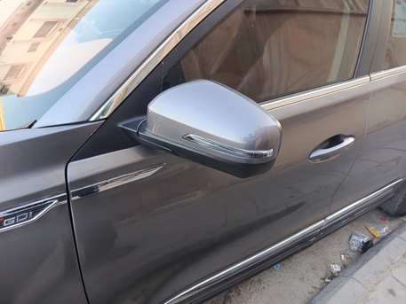 SAR 800,  Chery Tiggo 8 Pro 2021-2023 Left Side Mirror Assembly photo 2