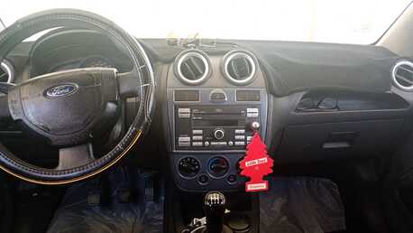 SAR 150,  Well-maintained 2015 Ford Figo (Manual Transmission) For Sale. First Owner (Filipino), Onl photo 2