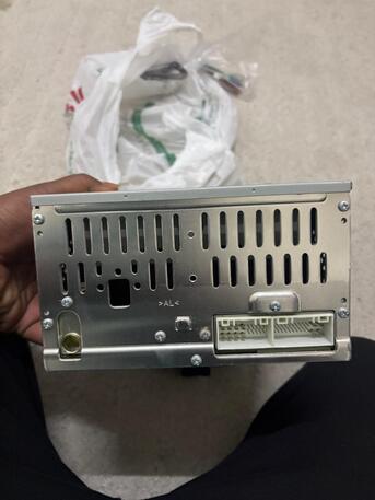 SAR 250,  ELANTRA OEM STEREO WITH DECOR AND CLOCK photo 3