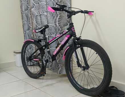 SAR 220,  20' Bicycle In Excellent Condition photo 2