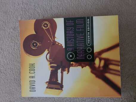 SAR 100,  Art And Graphic Design,filming And Advertising Books photo 1