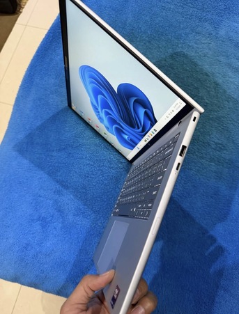 SAR 4200,  Hp EliteBook 8 G11 14 Ultra 7 32GB/1TB New photo 3