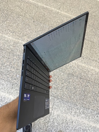SAR 4600,  Asus Zenbook 14 Ultra 9 Touch 32GB 1TB 3k Display OLED photo 2