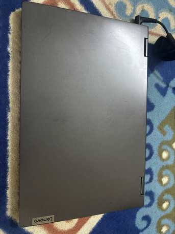 SAR 1800,  Lenovo X360 Convertible Laptop I7 11th Gen For Sale In Good Condition photo 2