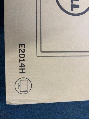 SAR 300,  Dell Monitor For Sale photo 2