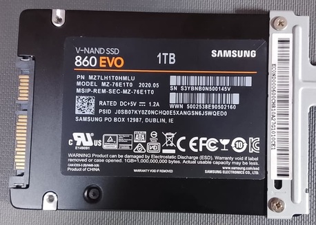 SAR 500,  Samsung 860 EVO 1TB 2.5