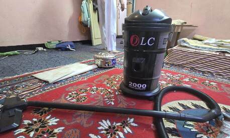 House Hold Items On Throughway Price photo 3