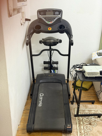 SAR 1200,  Heavy Weight Treadmill With Massage photo 1