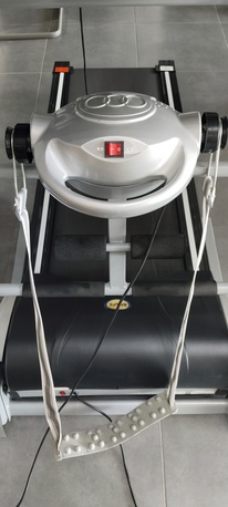SAR 850,  Treadmill 3 In 1, Heavy Duty photo 2