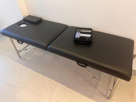 SAR 260,  Portable Massage Table And Massage Gun