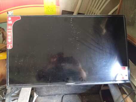 SAR 300,  Microdigit  Smart TV 32 Inch HD With WIFI