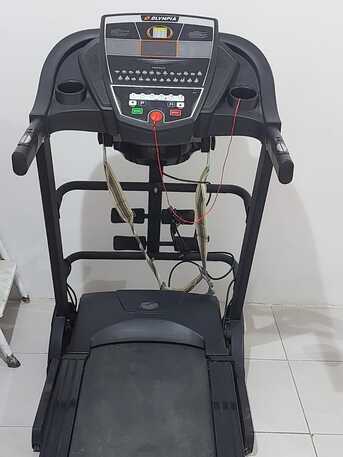 SAR 900,  Treadmill And Recumbent Exercise Bike photo 2