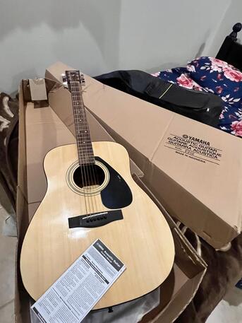 SAR 420,  Yamaha F310, Acoustic Guitar. Less Used And Well Maintained. Guitar Bag And Pick Set Are I photo 1