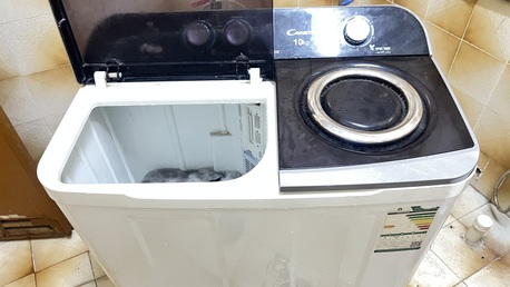 SAR 310,  Washing Machine 10 Kg To Sed Working Good Condition photo 2