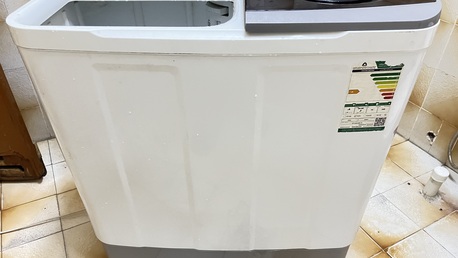 SAR 320,  Washing Machine 10 Kg Too Sed Working Good Condition photo 1