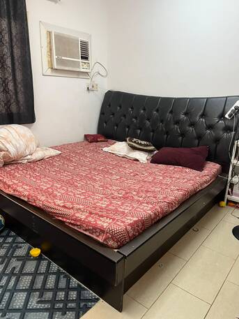 King Size Bed photo 1