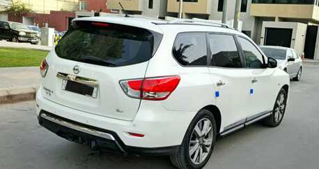 SAR 26000,  Nissan Pathfinder,  2014,  Automatic,  321777 KM,    For Sale photo 3