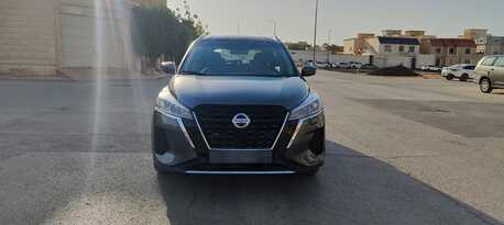 SAR 37000,  Nissan Kicks,  2022,  Automatic,  116000 KM,  ,  Model , 116,000 Km photo 1