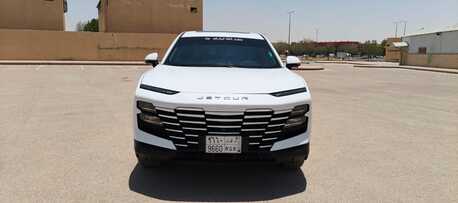 SAR 60000,  Jetour Dasheng,  2023,  Automatic,  28000 KM,  Jetour Dashing Half Full Option  Model   ODO: 28,000 Km Only 1.5 photo 2