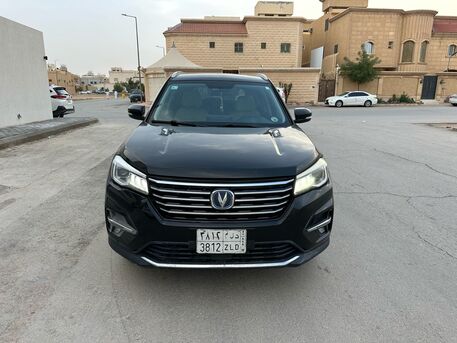 SAR 33000,  Changan CS75,  2020,  Automatic,  208000 KM,   Changan CS 75 Mid Options (2nd Owner) (New Shape) (very Good Price (family Exit) photo 3