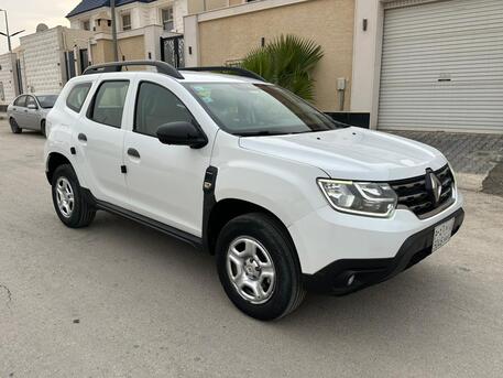 SAR 33000,  Renault Duster 4WD,  2023,  Automatic,  167000 KM,   Renault Duster With 4x4 Option And Very Good Price 1st Owner photo 3