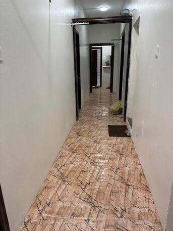 SAR 400/month,  BED SPACE AVAILABLE FOR BATCHELORS IN  MONTHELY BASIS @ OPPOSITE TO AL MALAZ METRO STATION photo 1