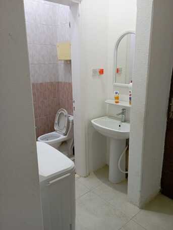 SAR 1400/month,  1 BR,  Furnished Room With Separate Washroom In A Family Apartment photo 2