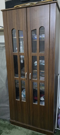 SAR 1400,  The Furniture Is In Very Good Condition photo 2
