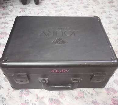 SAR 140,  Makeup Trolley photo 3