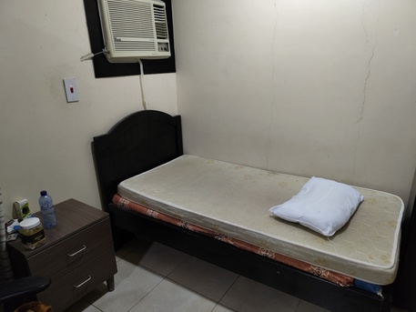 SAR 350/month,  Furnished,  സ്പേസ് ലഭ്യമാണ് (പുകവലി ഇല്ലാത്തവർക photo 3