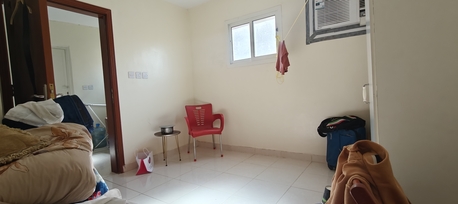 SAR 800/month,  In Small Family Bed Space Available For Rent 3 Month Advance photo 1