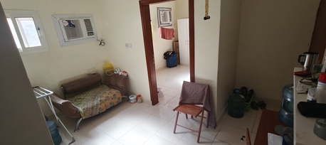 SAR 800/month,  In Small Family Bed Space Available For Rent 3 Month Advance photo 3