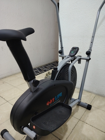 SAR 350,  Elliptical Trainer photo 2